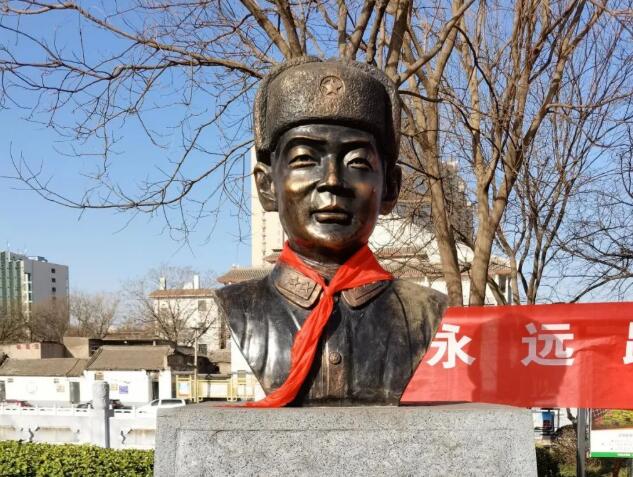 国银公益|学习雷锋日,法律服务忙